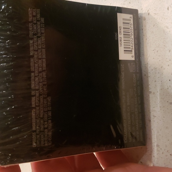 Me make over essentials 3 lip glass in package - Picture 2 of 2